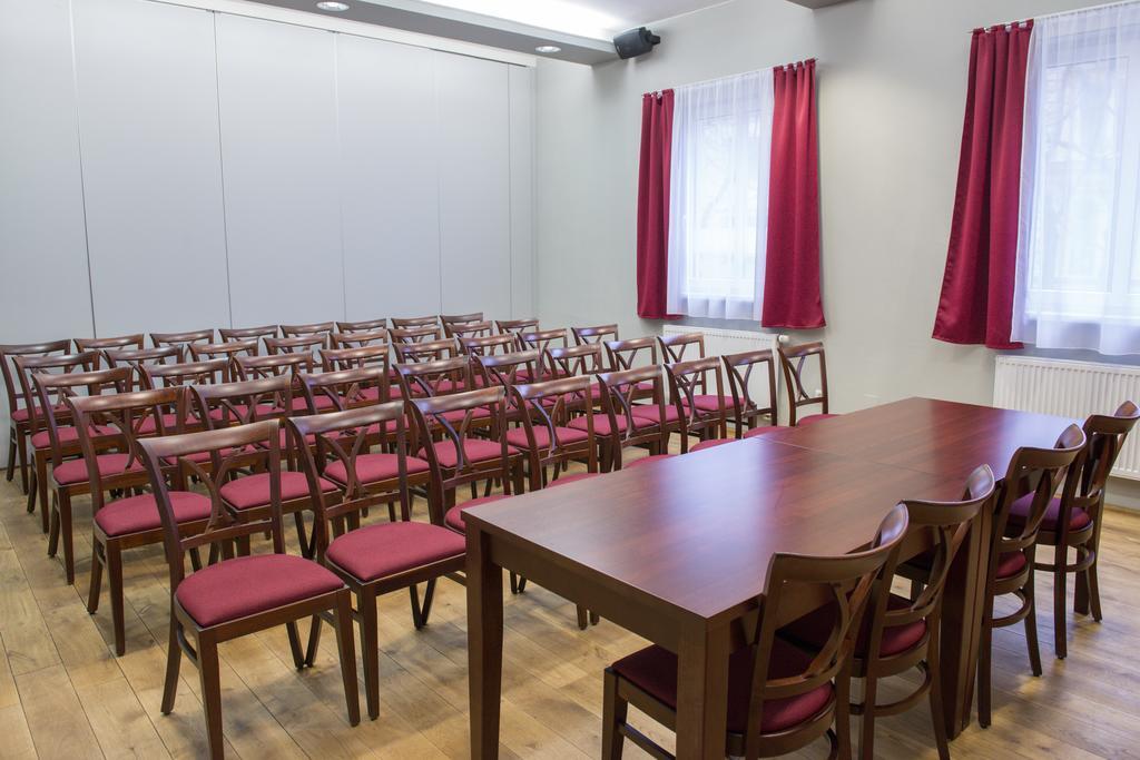 Hotel Villa Eden Jihlava Kültér fotó